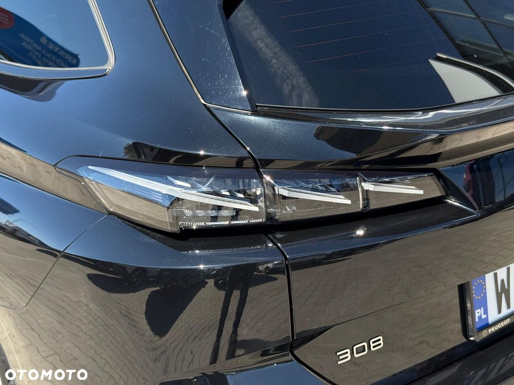 Peugeot 308 Hybrid 136 e-DSC6 GT - 10