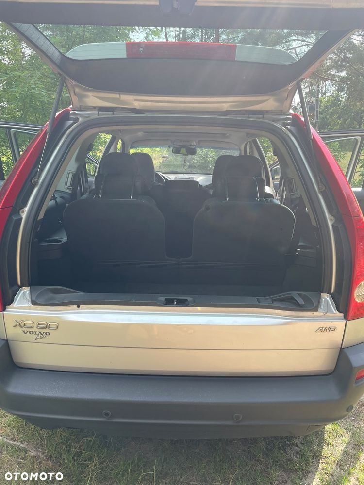 Volvo XC 90 - 3