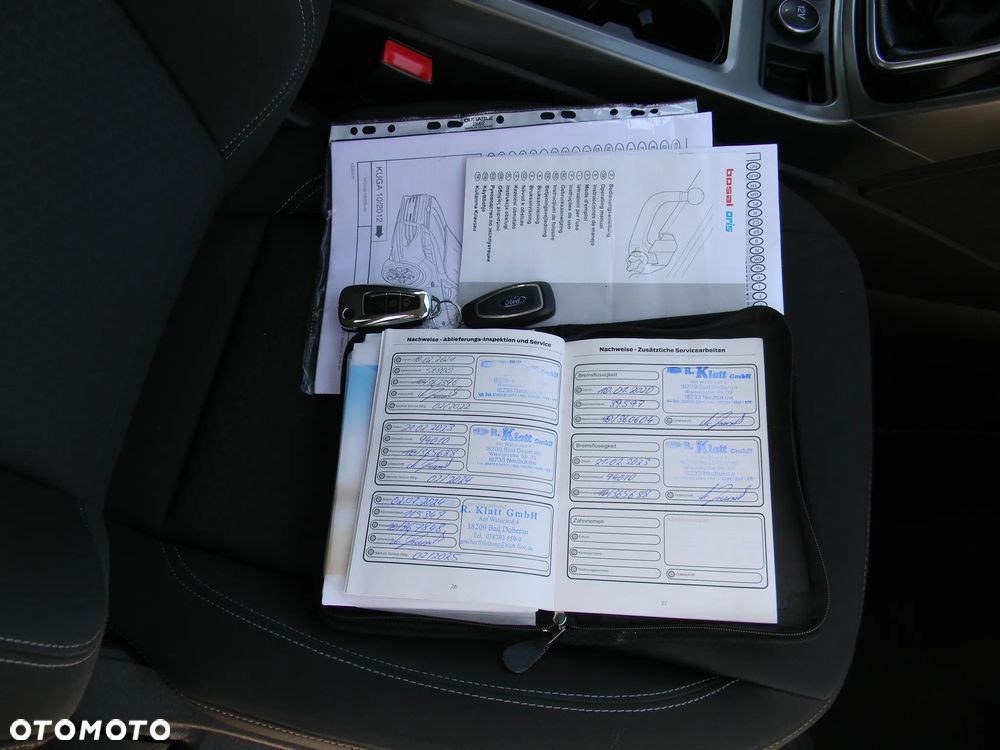 Ford Kuga 1.5 EcoBoost 2x4 Business Edition - 24