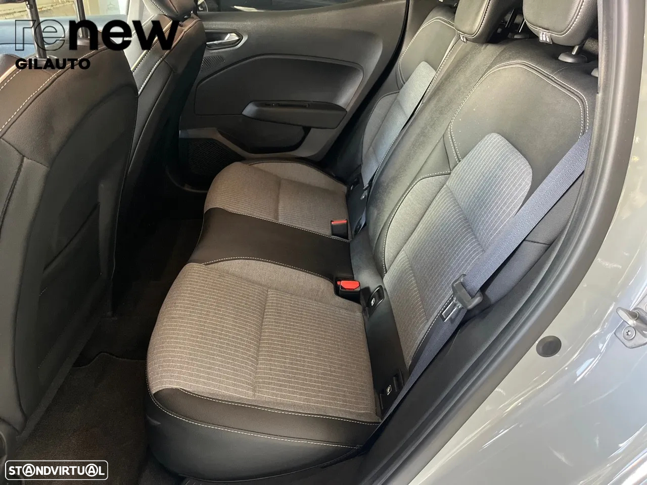 Renault Clio 1.0 TCe Evolution - 14
