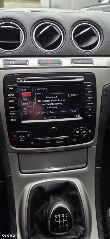 Ford S-Max 2.0 TDCi DPF Business Edition - 24