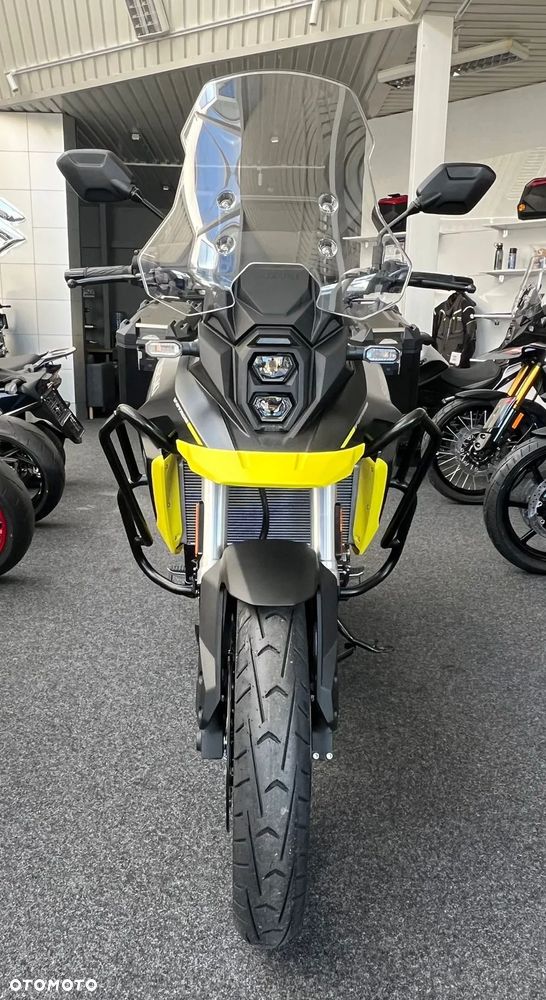 Suzuki V-STROM - 6