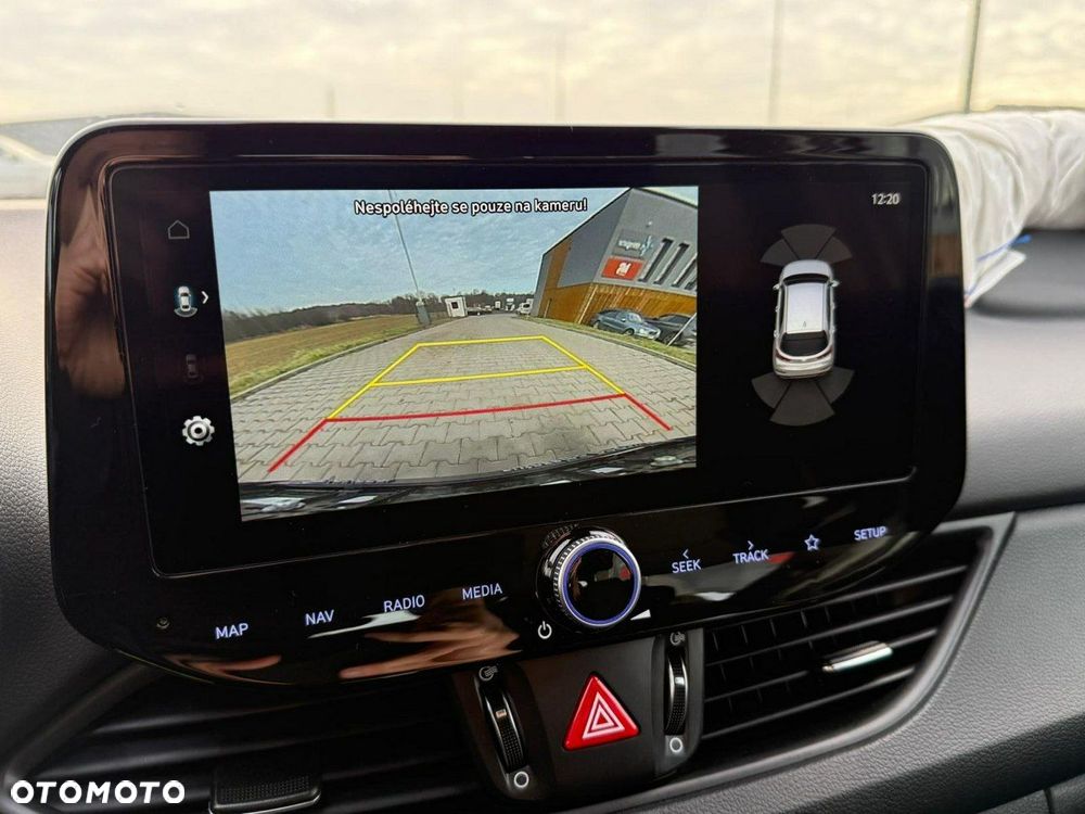 Hyundai i30 1.5 DPI Comfort - 29