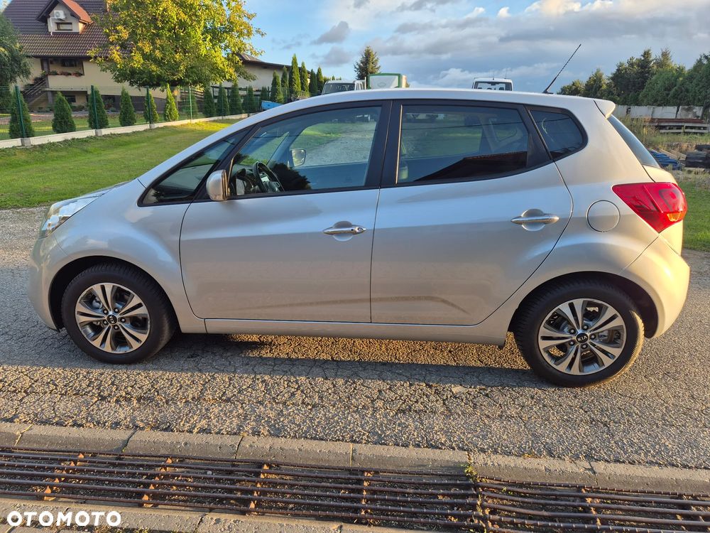 Kia Venga 1.6 CVVT ISG Spirit - 3