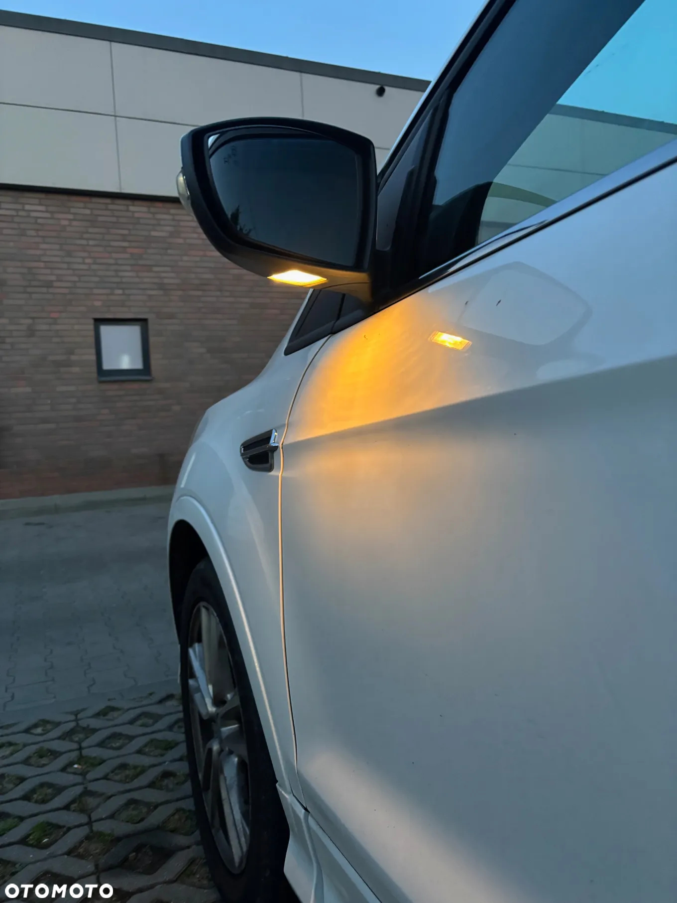 Ford Kuga 2.0 TDCi 4WD Titanium Plus - 12