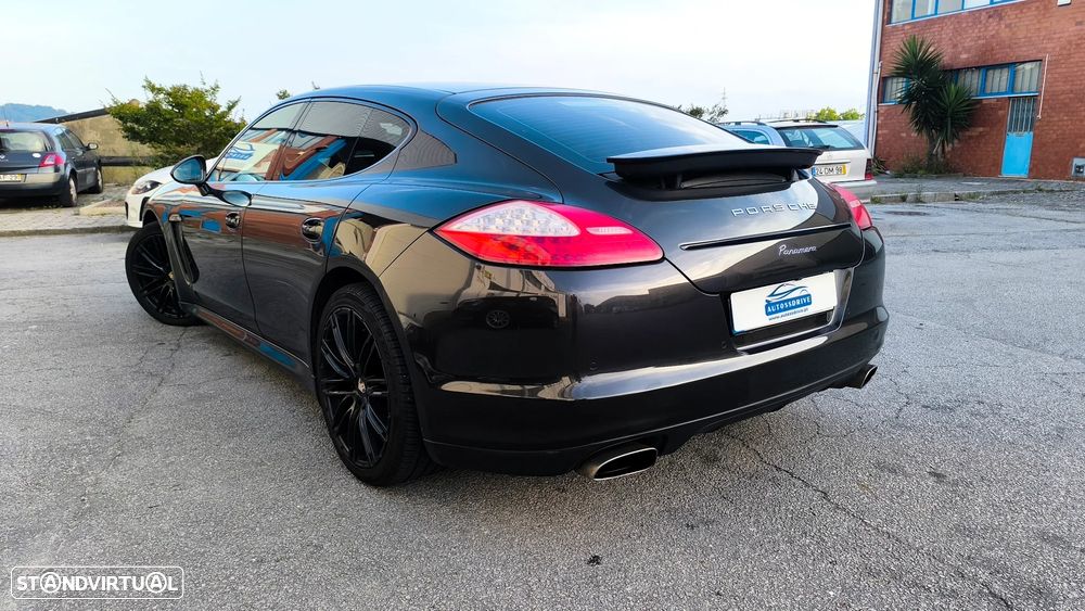 Porsche Panamera 4 Platinum Edition PDK - 6