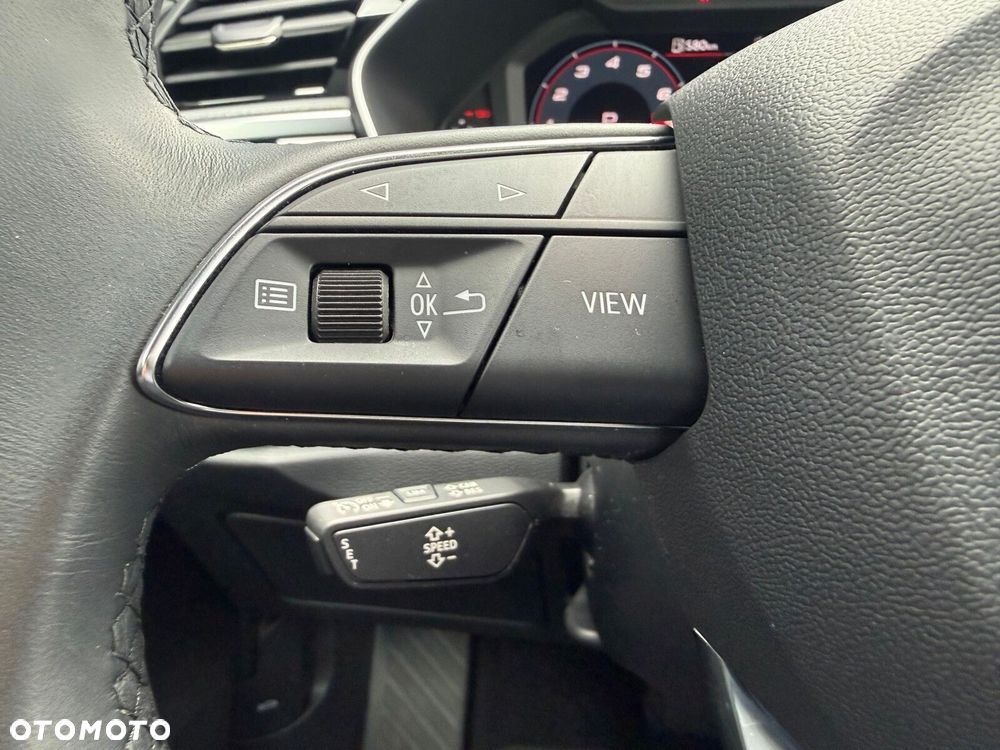 Audi Q3 Sportback - 22