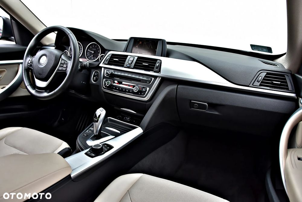 BMW 3GT 320i Luxury Line - 22