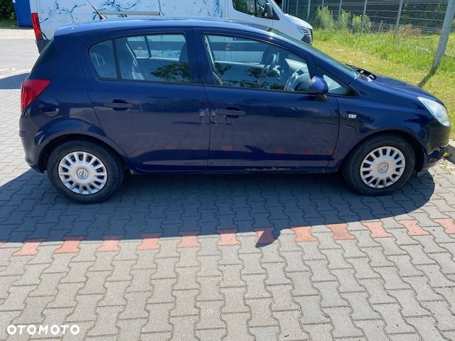 Opel Corsa 1.3 CDTI Essentia - 1