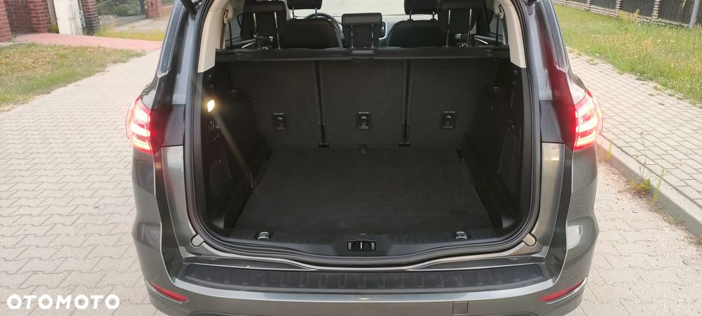 Ford S-Max 2.0 TDCi Titanium PowerShift - 17