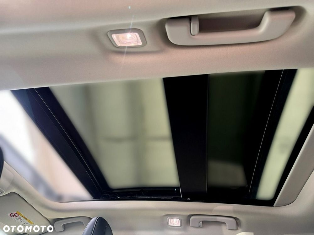 Ford Kuga - 25