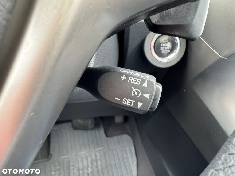 Toyota Verso 2.2 D-CAT Prestige 7os - 12