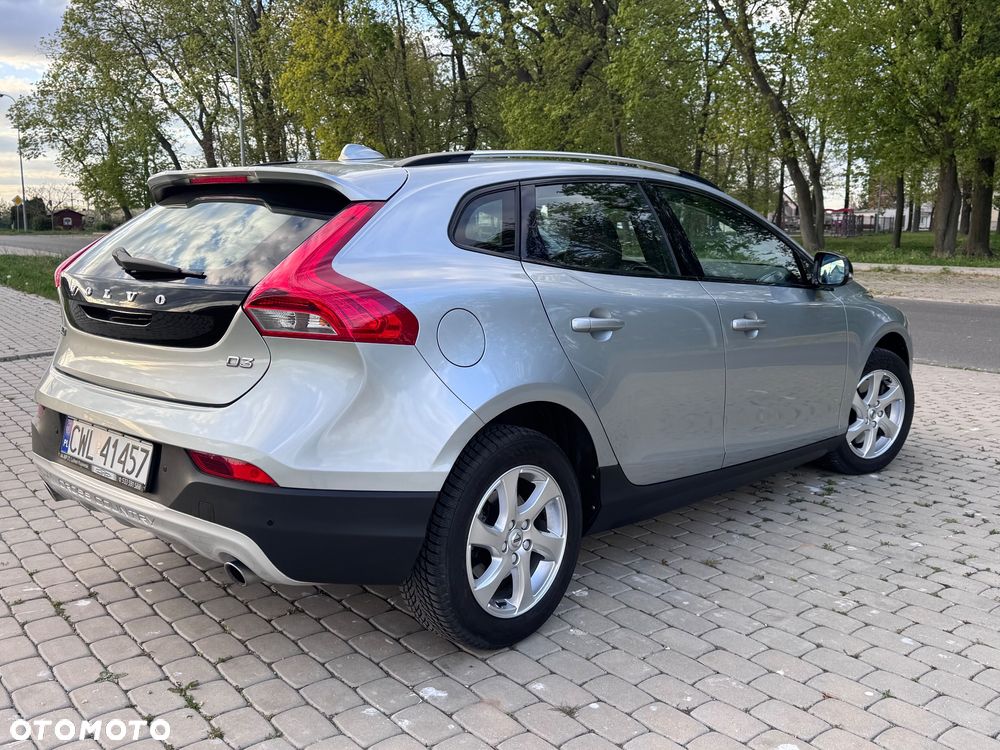 Volvo V40 D3 Inscription - 11