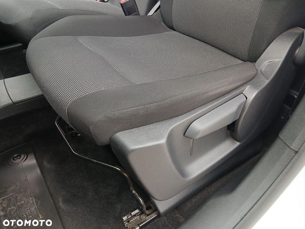 Toyota PROACE CITY - 36