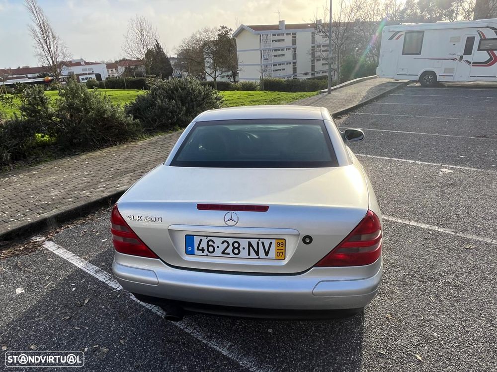 Mercedes-Benz SLK 200 Standard - 8