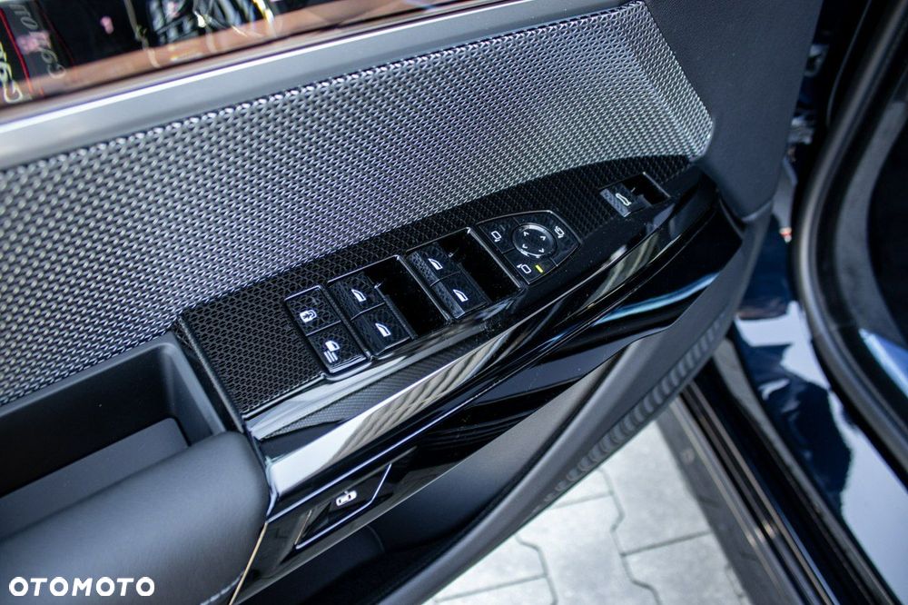 BMW Seria 7 - 17