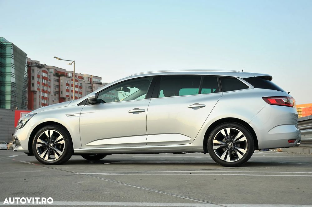 Renault Megane TCe 140 GPF EDC INTENS - 7