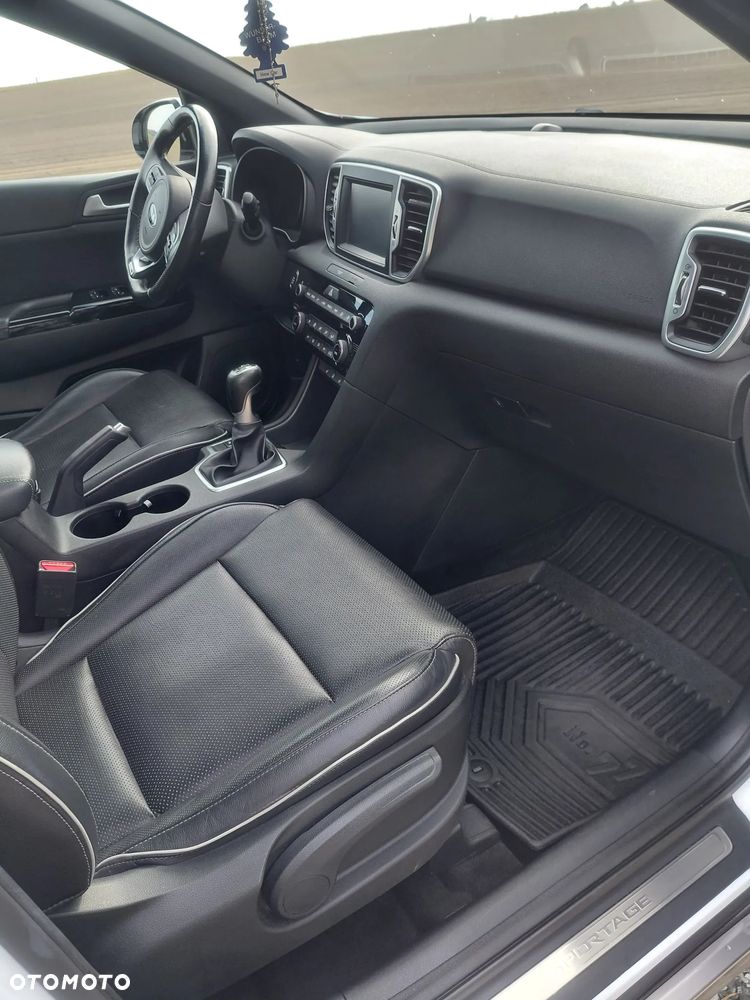 Kia Sportage - 15