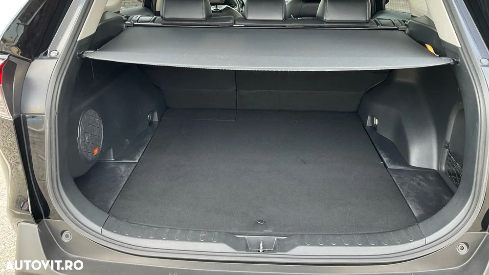 Toyota RAV4 2.5 Hybrid VVT-iE 4x4 Luxury Premium - 33