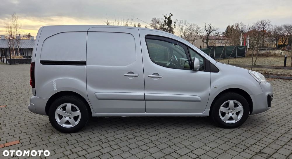 Peugeot PARTNER - 17