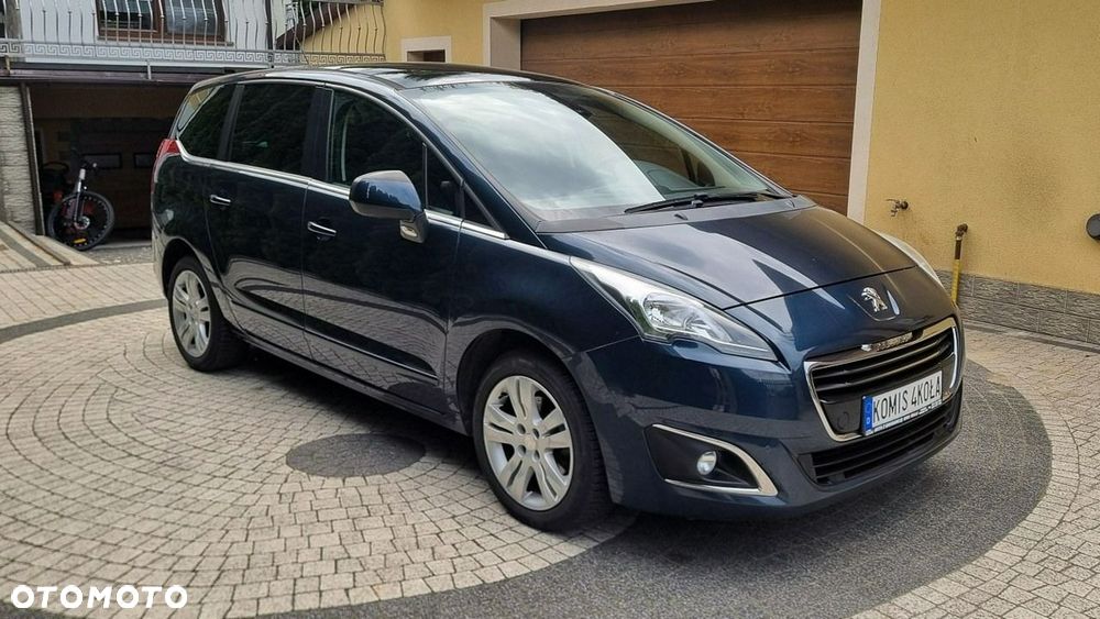 Peugeot 5008 - 6