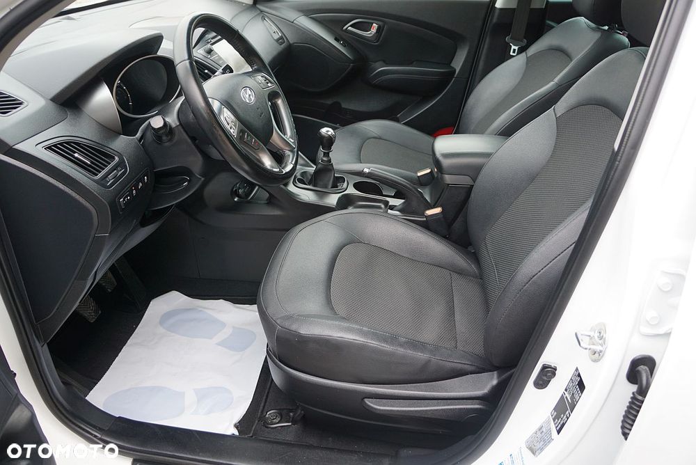Hyundai ix35 1.7 CRDi Premium 2WD - 15
