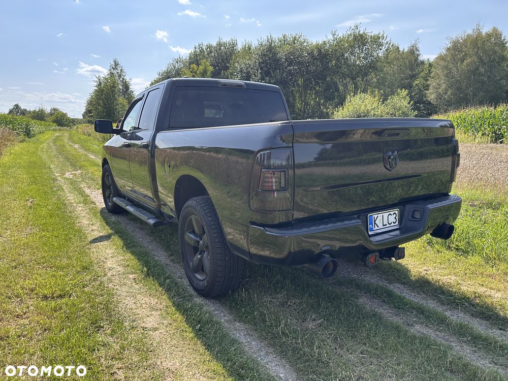 Dodge RAM - 6