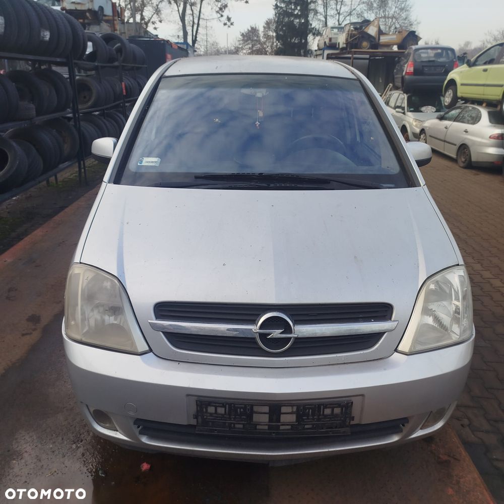 Opel Meriva na części.