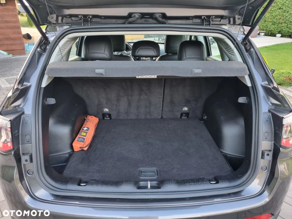 Jeep Compass 1.4 TMair Night Eagle FWD S&S - 32