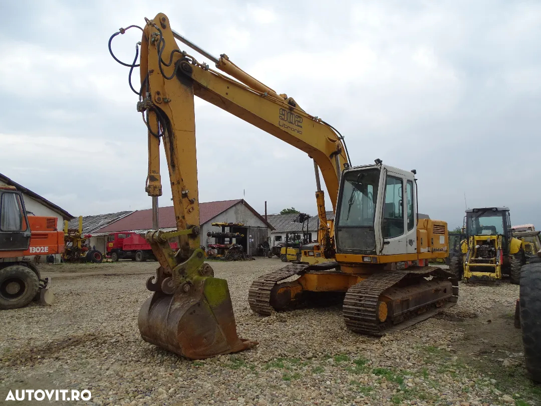 Dezmembrez excavator Liebherr 902 Litronic - 2