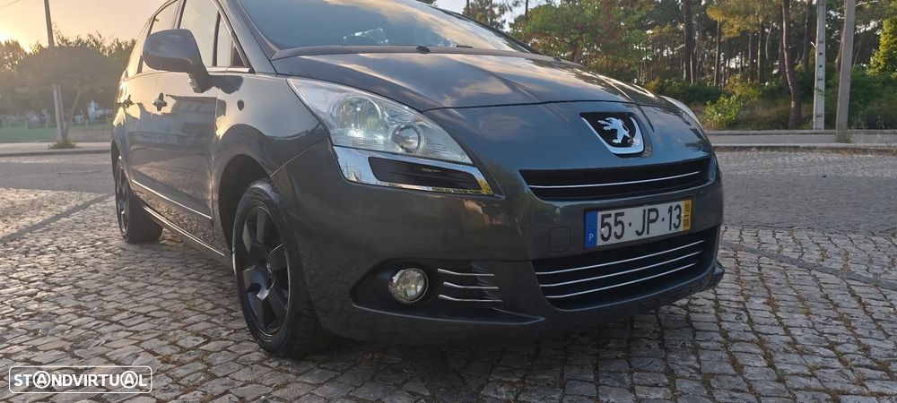 Peugeot 5008 1.6 HDi Executive - 4