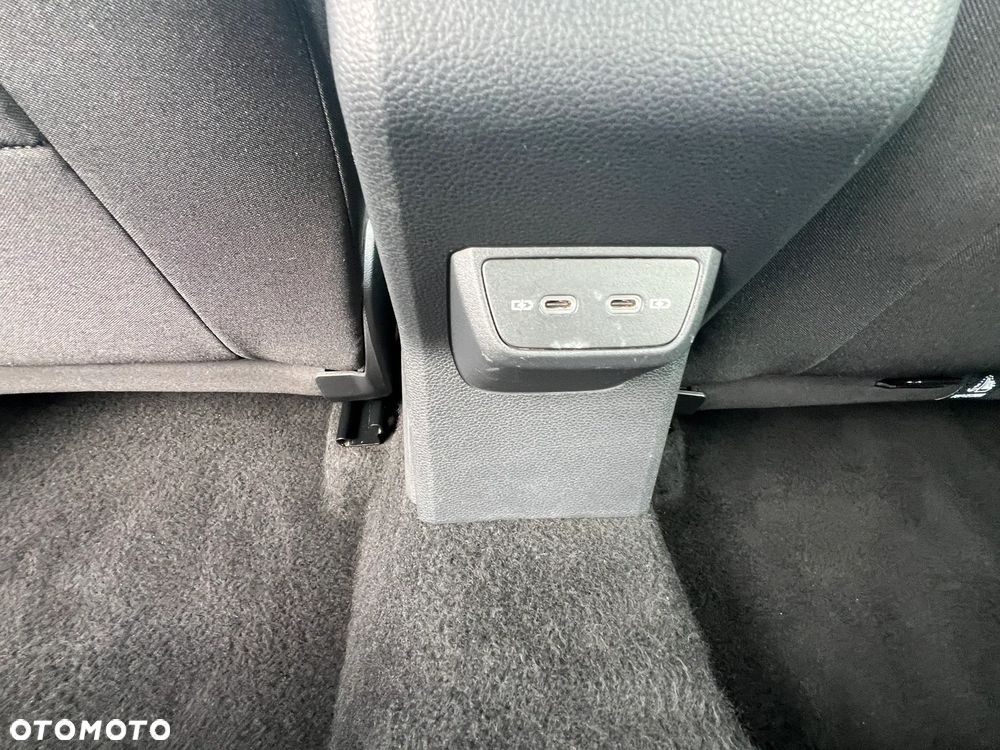 Volkswagen Polo - 23