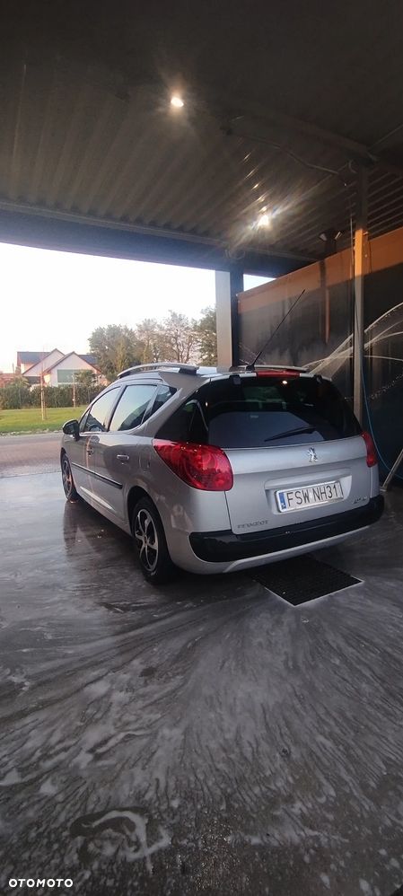 Peugeot 207 1.6 HDi - 8