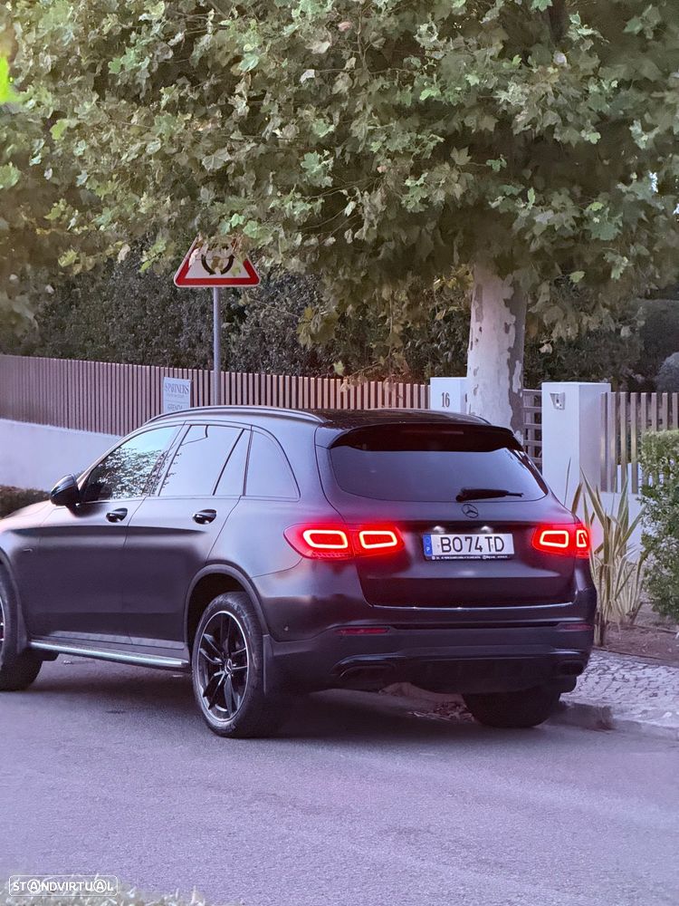 Mercedes-Benz GLC 300 de 4Matic 9G-TRONIC AMG Line - 21