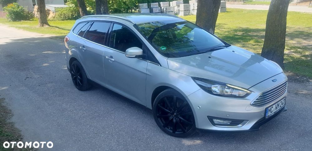 Ford Focus - 1