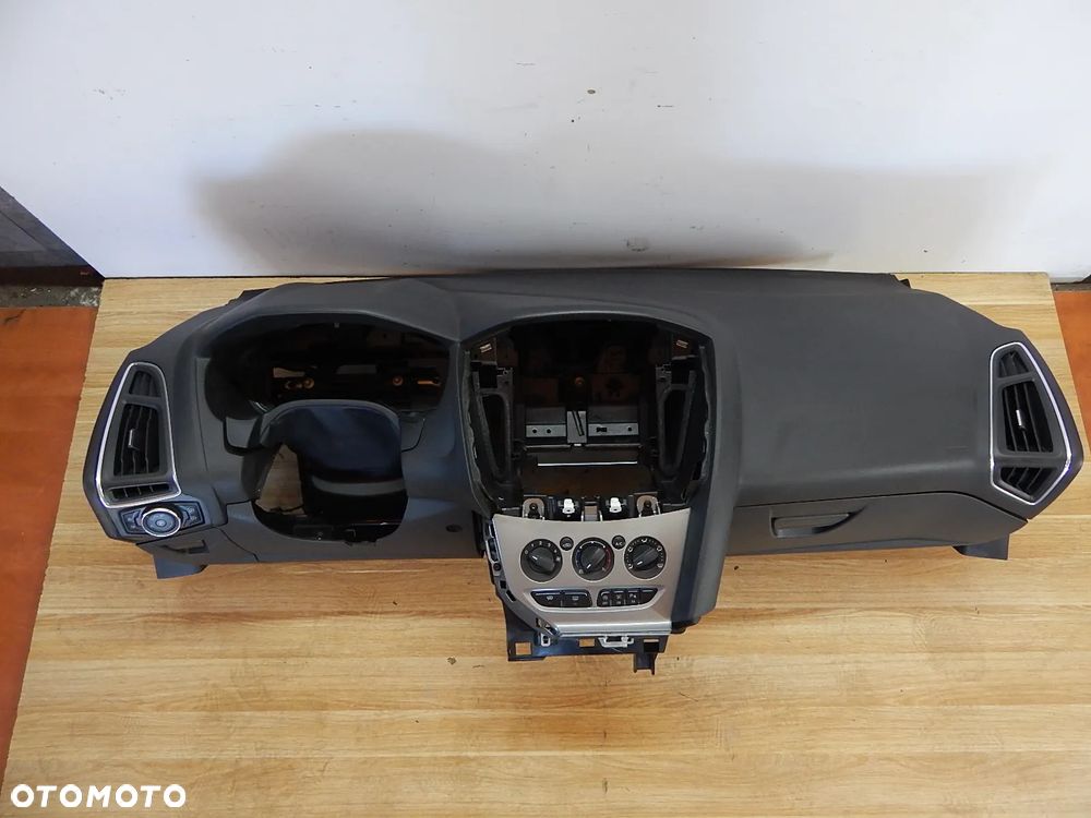 Deska rozdzielcza kokpit konsola pas bez airbag Ford Focus MK3 10-18 Łuków części - 2