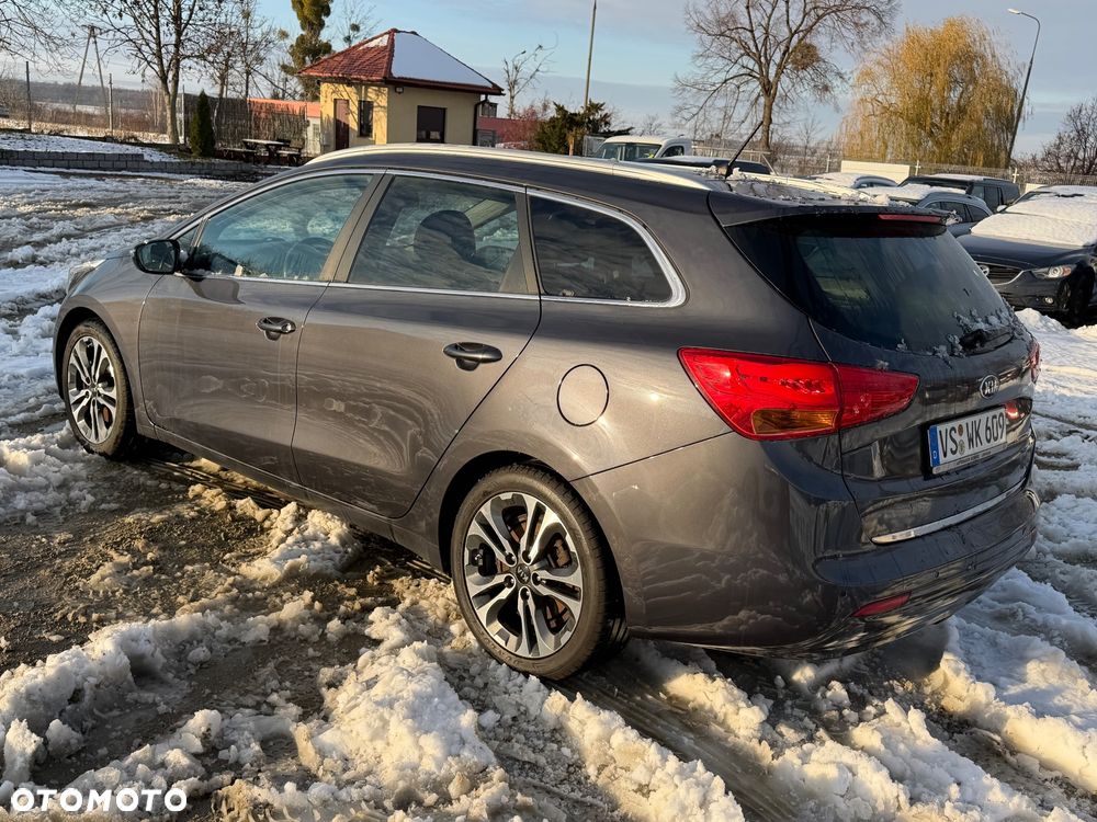 Kia Ceed 1.6 GDI DCT Platinum Edition - 5