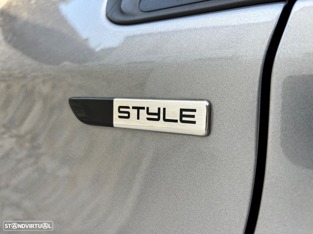 Peugeot 2008 PureTech 82 Style - 37