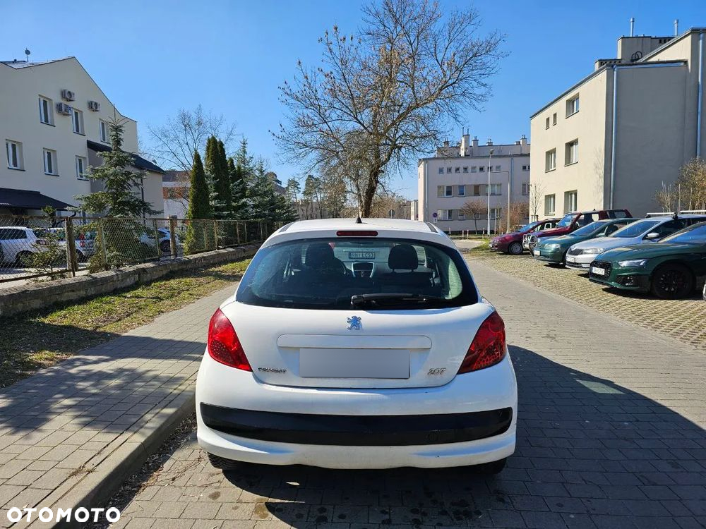 Peugeot 207 - 5