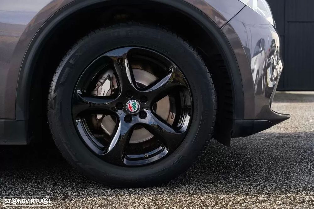 Alfa Romeo Stelvio 2.2 D Super AT8 - 5