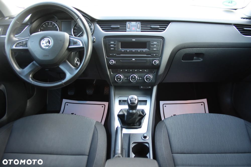 Skoda Octavia 2.0 TDI Premium Edition - 9