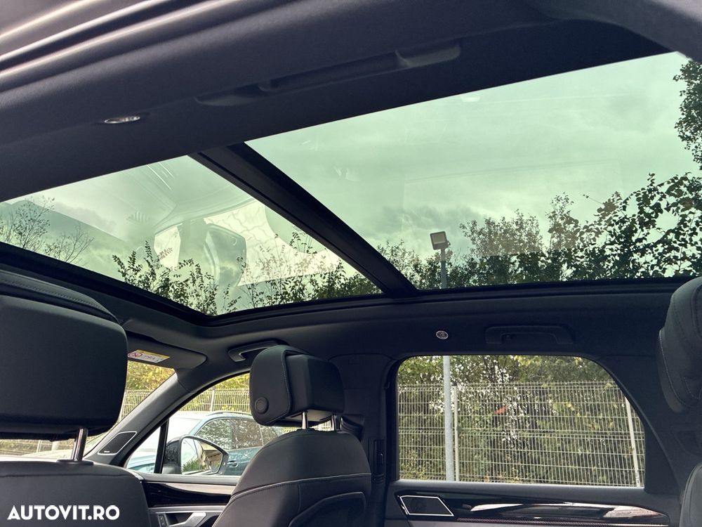 Volkswagen Touareg V6 TDI R-Style - 12