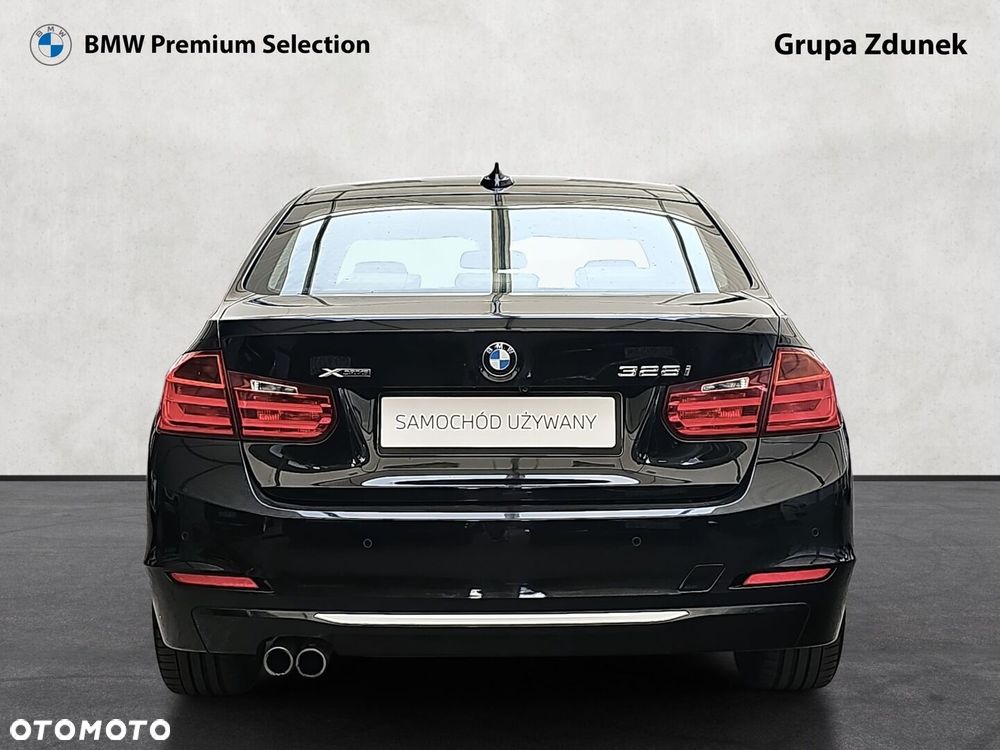 BMW Seria 3 328i xDrive - 7
