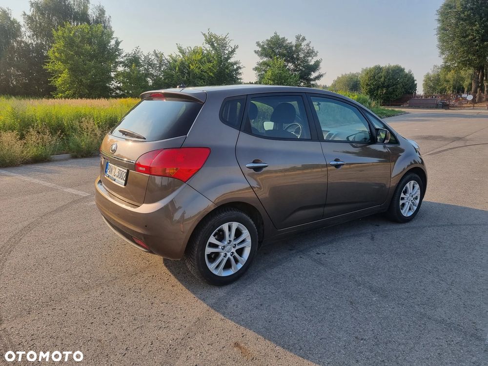 Kia Venga 1.4 CVVT Dream Team Edition - 6