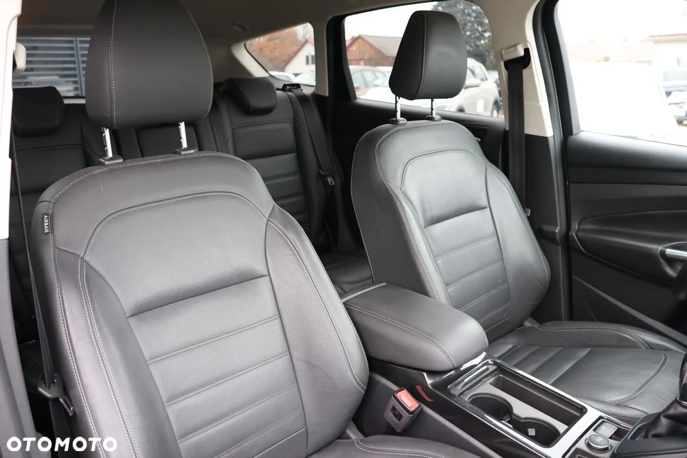 Ford Kuga 2.0 TDCi 4x4 Business Edition - 18