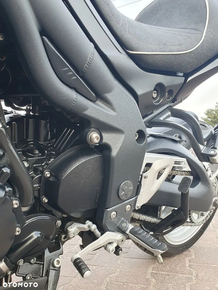 Triumph Tiger - 14