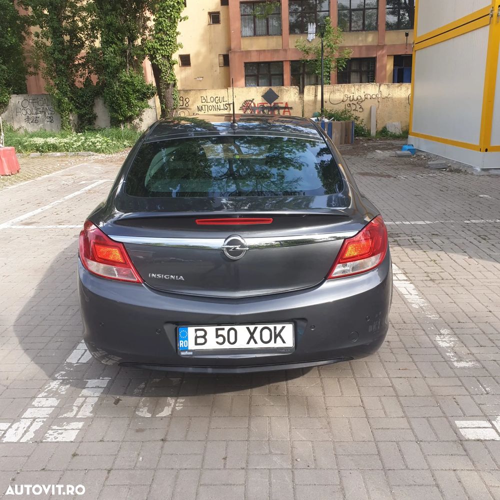 Opel Insignia 1.8 - 2