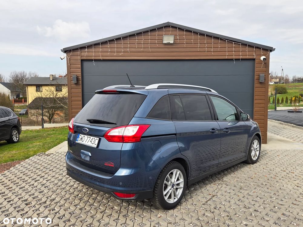 Ford Grand C-MAX - 4