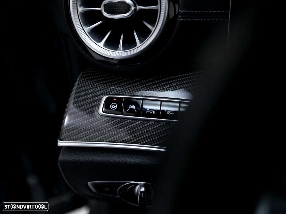 Mercedes-Benz E 53 AMG 4Matic+ - 21