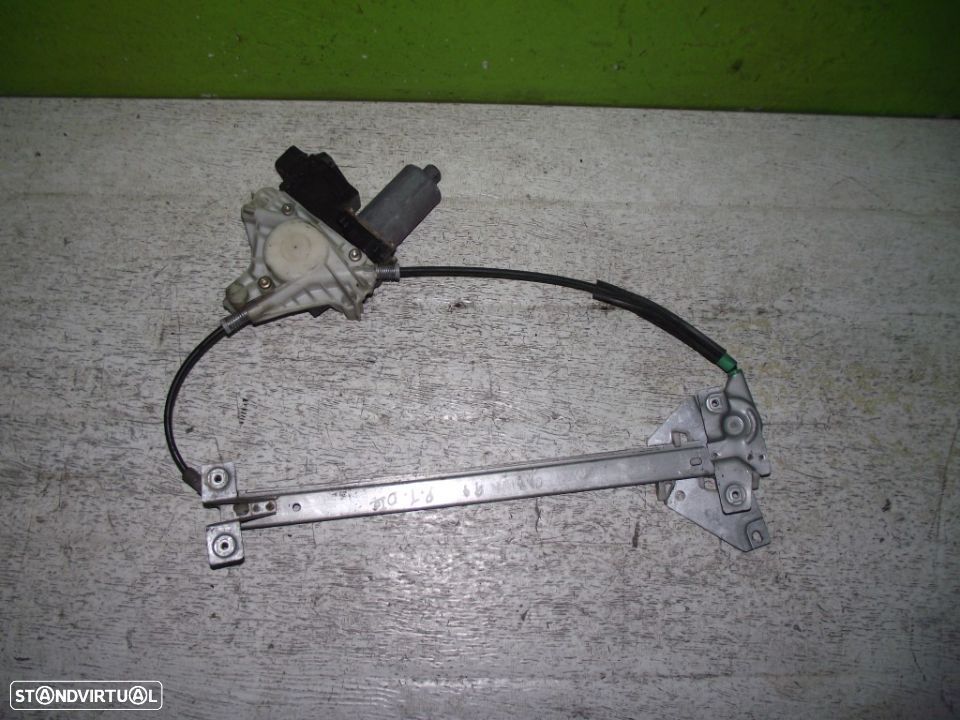 PEÇAS AUTO - Mitsubishi Carisma - 1999 / 2005 - Elevador Eléctrico Trás Direito - EL561 - 1